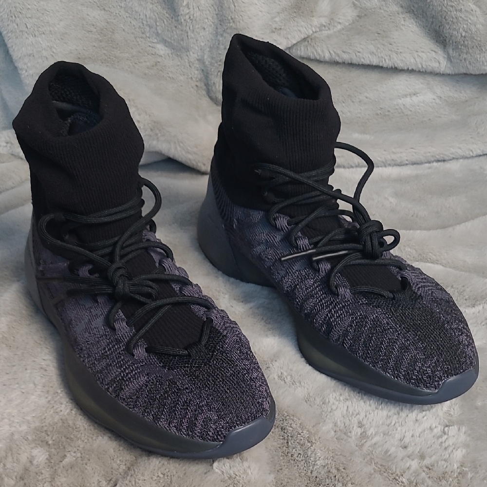 Adidas Yeezy Quantum Onyx Knit Basketball Shoes Mens Size 12
